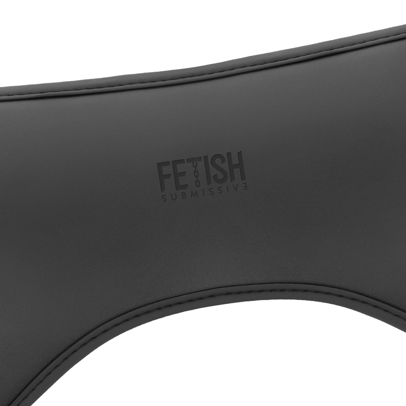 Remote-control silicone strap-on | 19.5 cm × 4.5 cm | FETISH SUBMISSIVE