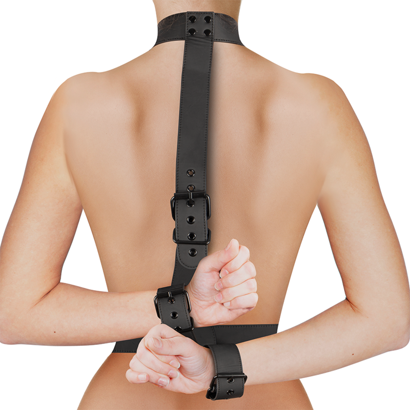 Adjustable collar + wrist restraint set | 39–48 cm neck | FETISH SUBMISSIVE
